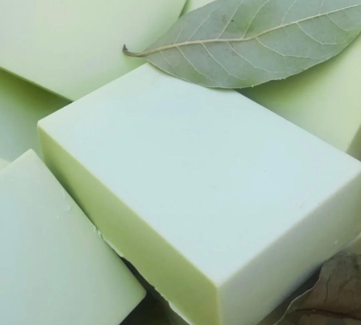 Olive oil and bay leaf handmade soap bars